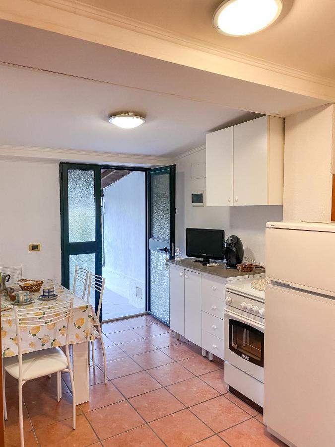 לוצוראי Villa Gladyr מראה חיצוני תמונה