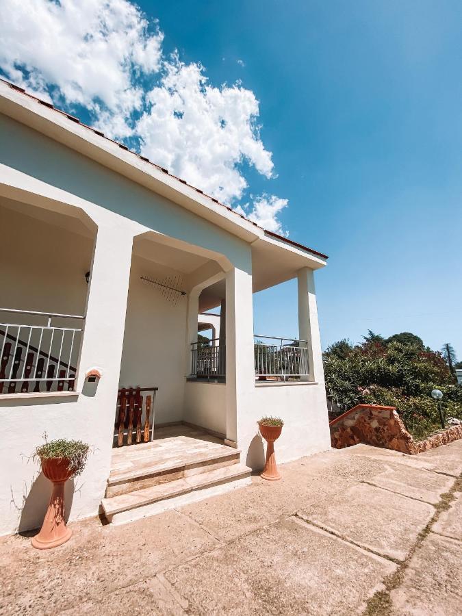 לוצוראי Villa Gladyr מראה חיצוני תמונה