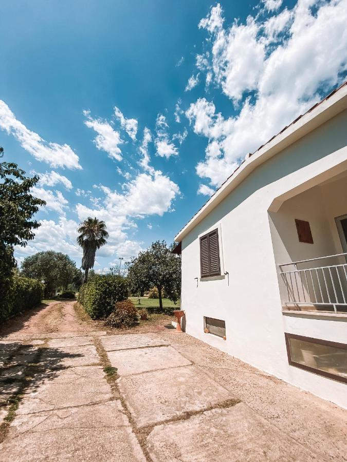 לוצוראי Villa Gladyr מראה חיצוני תמונה