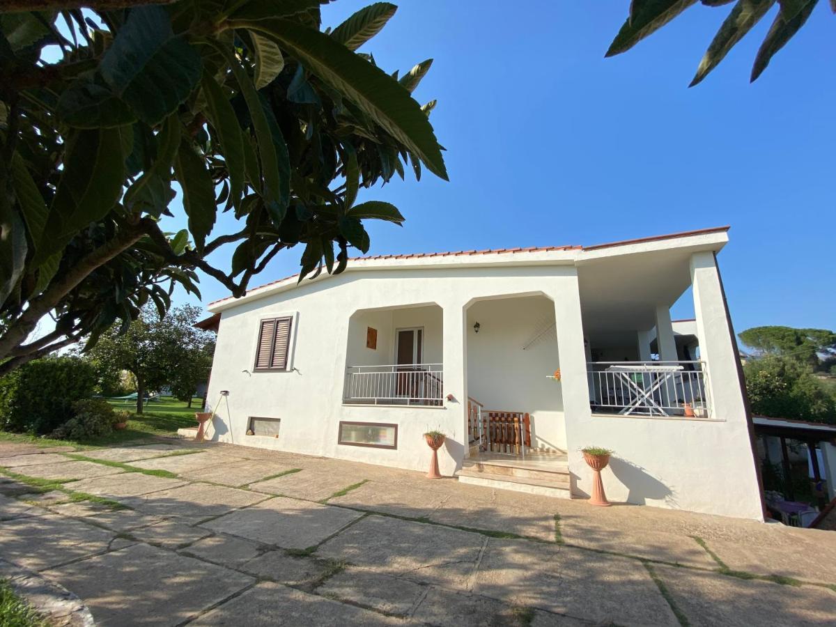 לוצוראי Villa Gladyr מראה חיצוני תמונה