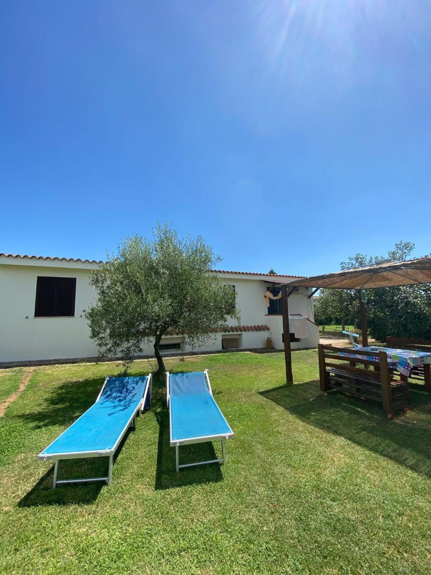 לוצוראי Villa Gladyr מראה חיצוני תמונה