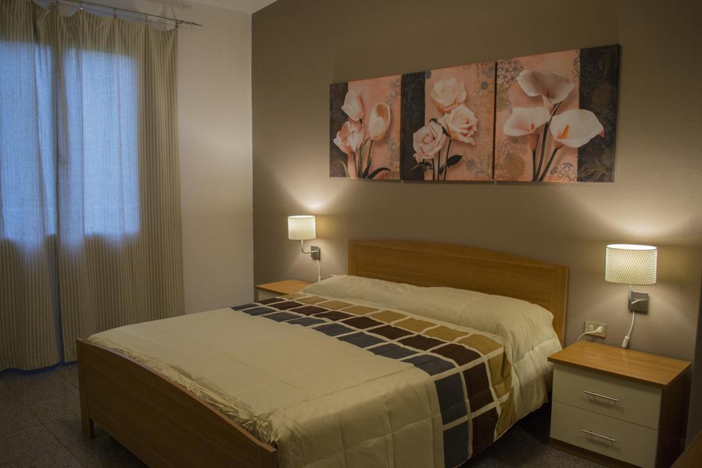 לוצוראי Villa Gladyr מראה חיצוני תמונה