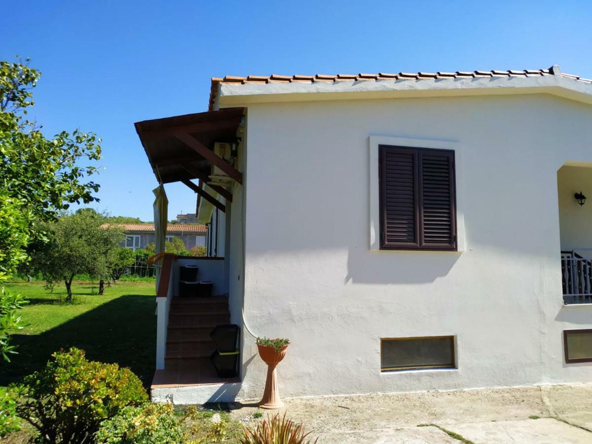 לוצוראי Villa Gladyr מראה חיצוני תמונה