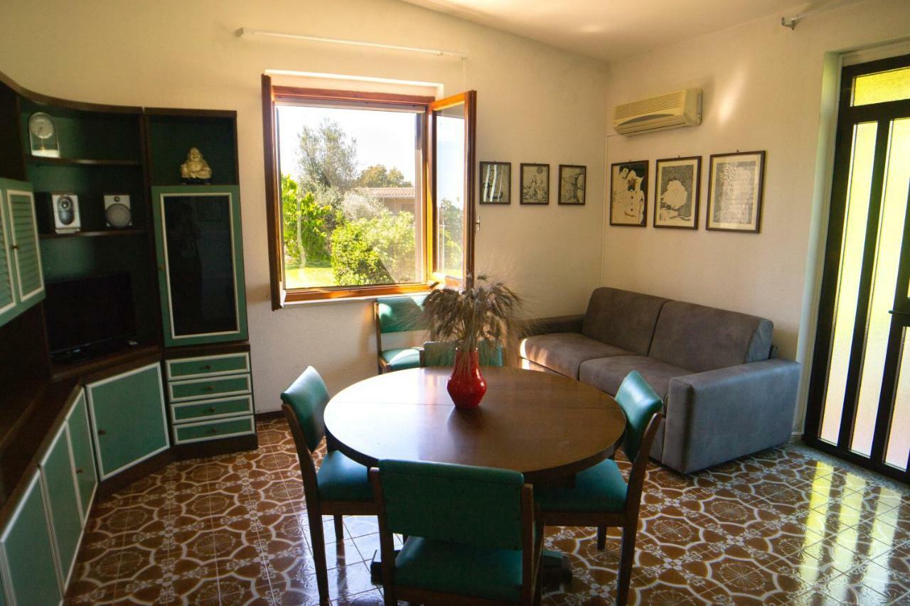 לוצוראי Villa Gladyr מראה חיצוני תמונה