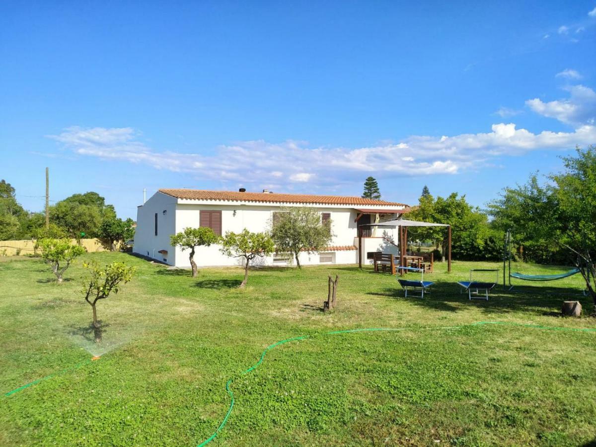 לוצוראי Villa Gladyr מראה חיצוני תמונה